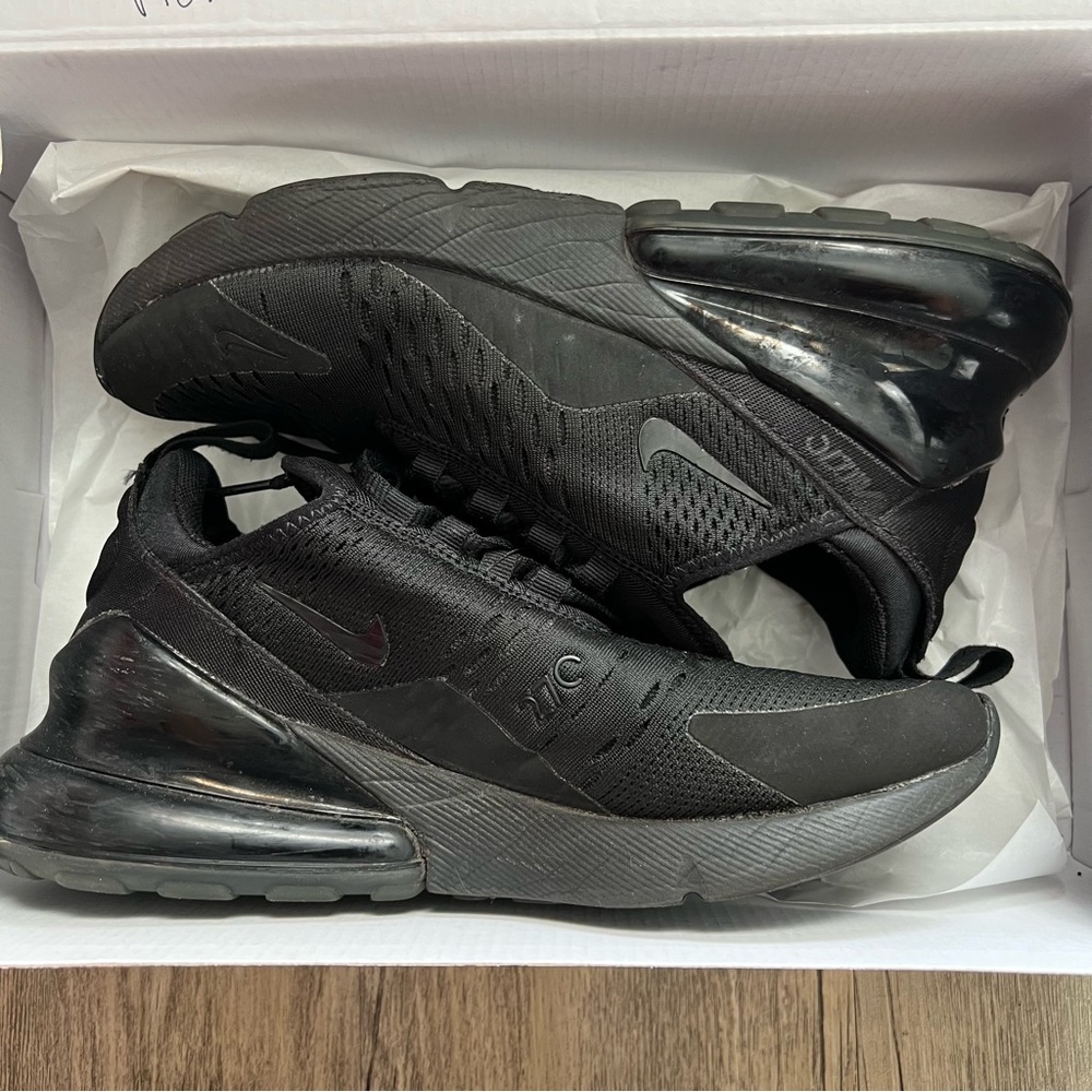 Nike Air Max 270 Women's Shoes